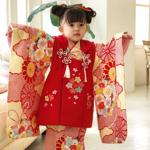 408ag80◎七五三 三歳 女児 着物&長襦袢 アンティーク 菊 雲取り◎ 七五三 着物 3歳 レンタル 女の子 被布着物8点セット「生成り地に雲