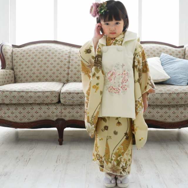 SALE／92%OFF】 七五三 着物 3歳 レンタル 被布 セット 3825白×濃ピンク地雲バラ 女の子 七五三レンタル 女児 三歳女児 被布コート  子供 お祝い着 正月 3才 きものレンタル 新品足袋プレゼント 往復送料無料