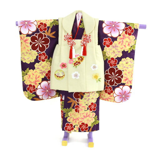 新品　女の子 七五三 3歳 被布 着物セット 黒　ブラック　ねじりうめ 女の子 七五三 3歳 被布 着物セット 黒 ブラック ねじりうめ 七五三 3