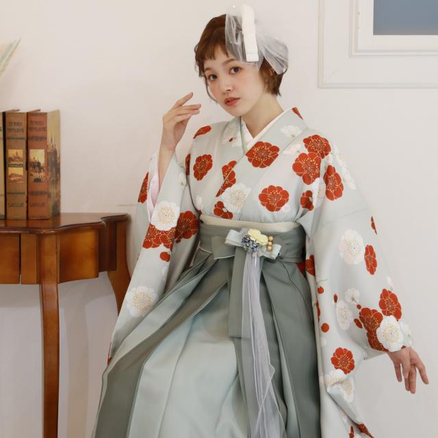 履物が選べるレンタル  卒業式 袴 レンタル 女 大学 フルセット 袴セット 女性 卒業式袴セット 袴フルセット 「グレー地にオレンジと白の梅」レンタル シンプル  大人 グレー系 履物が選べるレンタル 卒業式 袴 レンタル 女 大学 フルセット 袴