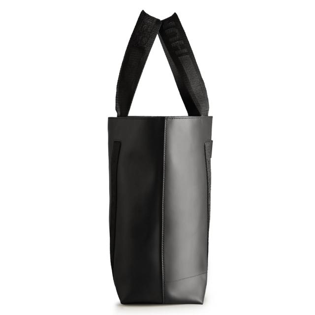 ハンター HUNTER 【正規取扱販売店】ORIGINAL RUBBERISED LEATHER EAST WEST TOTE オリジナル ラバーレザー E/W トート メンズ レディース ブラック カジュアル バッグ 2WAY 通勤 通学 トートバッグ ショルダーバッグ ストラップ取り外し可能 UBS1155LRS_4