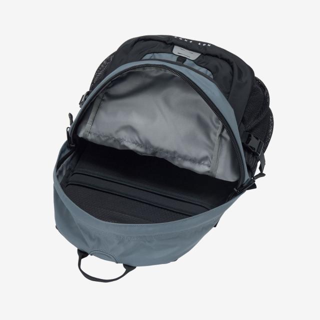 ザ・ノース・フェイス THE NORTH FACE 【正規取扱店】Hot Shot ホットショット メンズ レディース リュック 27L カジュアル バッグ バックパック 通勤 通学 15インチPC用スリーブ 中型 NM72302 K MR HL SY_6