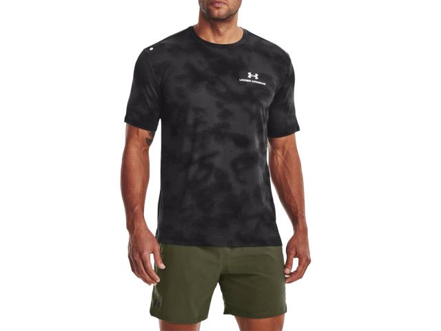 アンダーアーマー UNDER ARMOUR ラッシュ エナジー ショートスリーブTシャツ メンズ 春 夏 ブラック 黒 スポーツ トレーニング 半袖 Tシャツ 1376792-001の通販は 6,600円