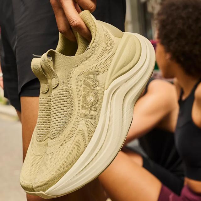 ホカ HOKA Skyward Laceless スカイワード レースレス メンズ スポーツ