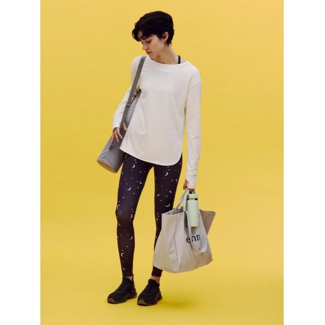 エミ emmi ONLINE限定 Happy Active set ブラトップ レギンス ロング袖