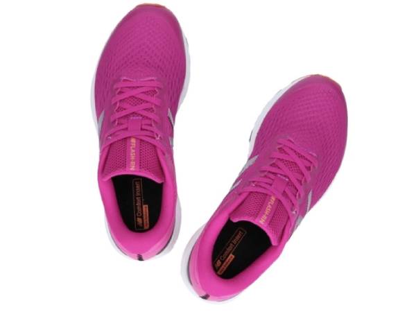ニューバランス レディース Flash W Cp4 New Balance スポーツ ランニングシューズ ランシュー 初心者 中級者 の通販はau Pay マーケット スポーツマリオ ニューバランス レディース Flash W Cp4 New Balance スポーツ ランニングシューズ ランシュー 初心者 中級者 の通販はau Pay マーケット スポーツマリオ