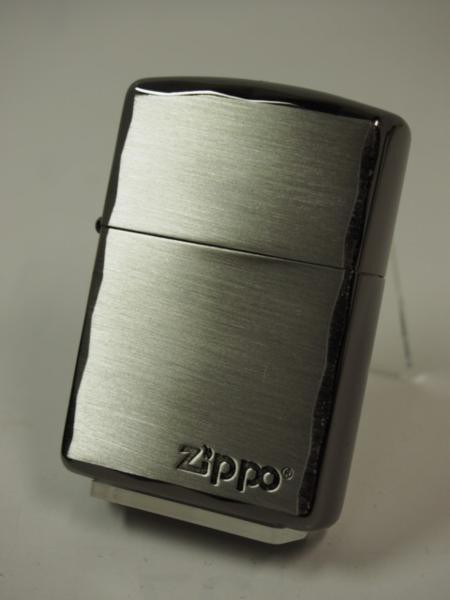 ジッポーZippo ARMOR シンプルロゴ・シャインレイ 彫刻アーマー黒銀SBN 