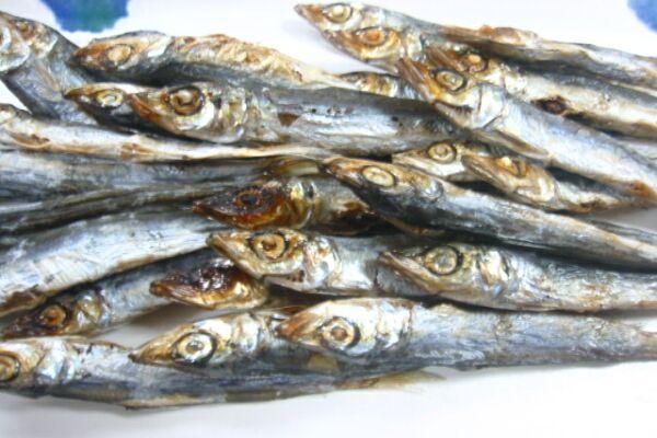 国産 うるめいわし丸干し 150g 50g 3袋セット の通販はau Pay マーケット 食品のネットスーパー さんきん