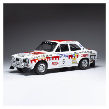 IXO　1/18スケール　フォード　エスコート　MK　I　RS　1600　74　1000湖6H.Mikkola/J.Davenport　18RMC141 【北海道・沖縄・離島配送不可】