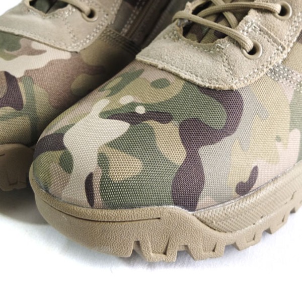アメリカ軍70-1792コンバットブーツマルチ　7W(25.5ｃｍ） 【北海道・沖縄・離島配送不可】