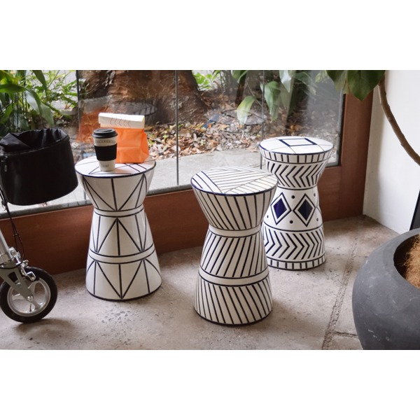 モダン スツール/サイドテーブル 〔直径30×高さ45cm C〕 陶器製 屋外対応 〔リビング インテリア家具 エクステリア〕の通販は