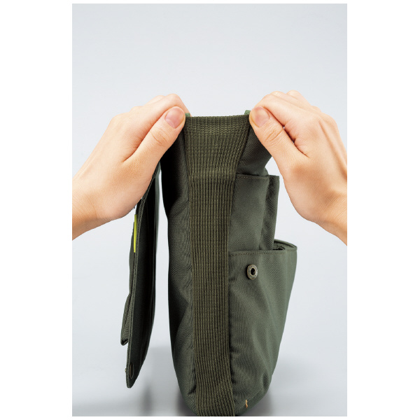 （まとめ買い）コクヨ BIZRACK バッグインバッグ 13.3インチノートPC収容 ヨコ グリーン カハ-BRB130DG 〔×3〕 【北海道・沖縄・離島配送不可】