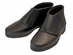 ウェルファン 雪道さん 紳士用 スパイク付 ブラック 左27.0 右24.0 009708の通販は