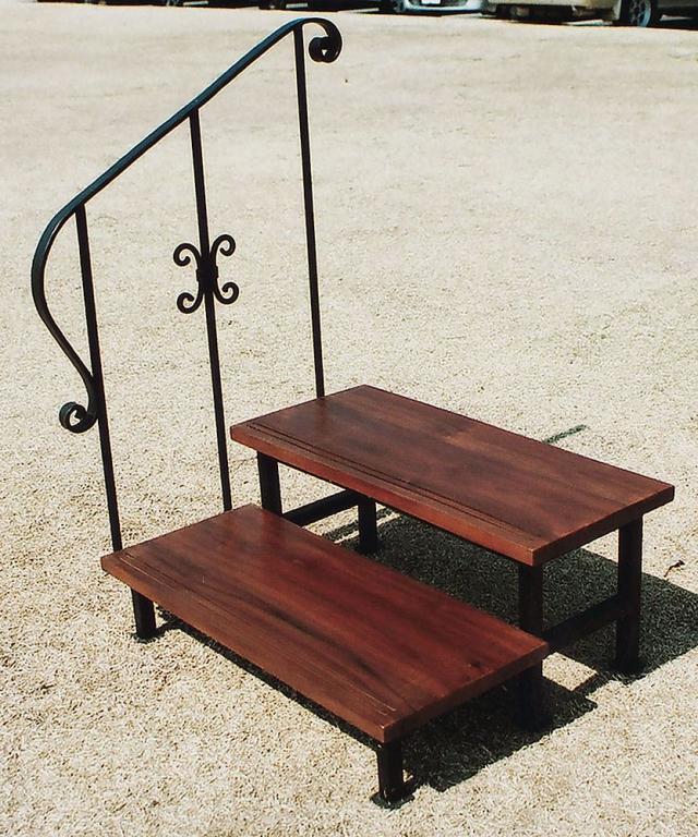 ジャービス商事　天然木無垢材　手すり付きステップ2段　34207　段差ステップ　木製の通販は