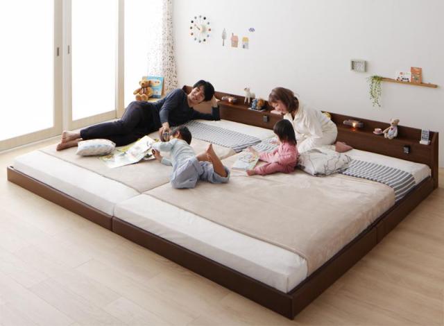 棚・照明・コンセント付　ロング丈　連結ベッド　〔JointLong〕ジョイント・ロング　〔ボンネルコイルマットレス付き〕　ワイドK210　〔フレーム色〕ブラウン　ファミリーベッド/大型ベッド/ローベッド/フロアベッド 【北海道・沖縄・離島配送不可】