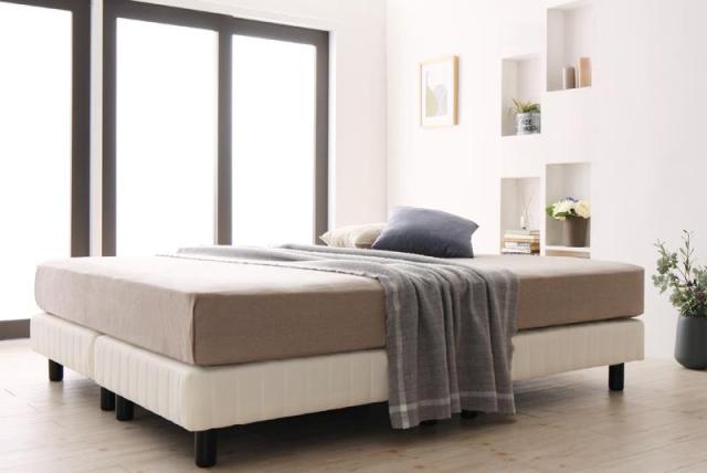 〔組立設置付〕ホテルダブルクッション 脚付マットレスボトムベッド スタンダードボンネルコイルマットレス付 クイーン 上段マットレス ホワイト 搬入・組立・簡単 寝心地が選べる ホテルダブルクッション 脚付き