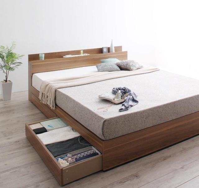 〔組立設置料込み〕棚・コンセント付収納ベッド 〔Montray〕モントレー 〔プレミアムボンネルコイルマットレス付き〕 クイーン(Q×1） 〔フレーム色〕ウォルナットブラウン 〔マットレス色〕ホワイトの通販は 181,316円