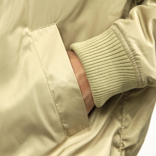 kith ma-1 ブルゾン　ベージュ kith ma-1 ブルゾンベージュ