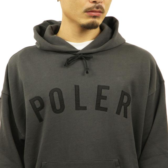 ポーラー パーカー メンズ 正規販売店 POLER トップス プルオーバーパーカー ロゴ STATE APPLIQUE PULLOVER HOOD CHARCOAL GRAY D 223MCV0034-CRG_2