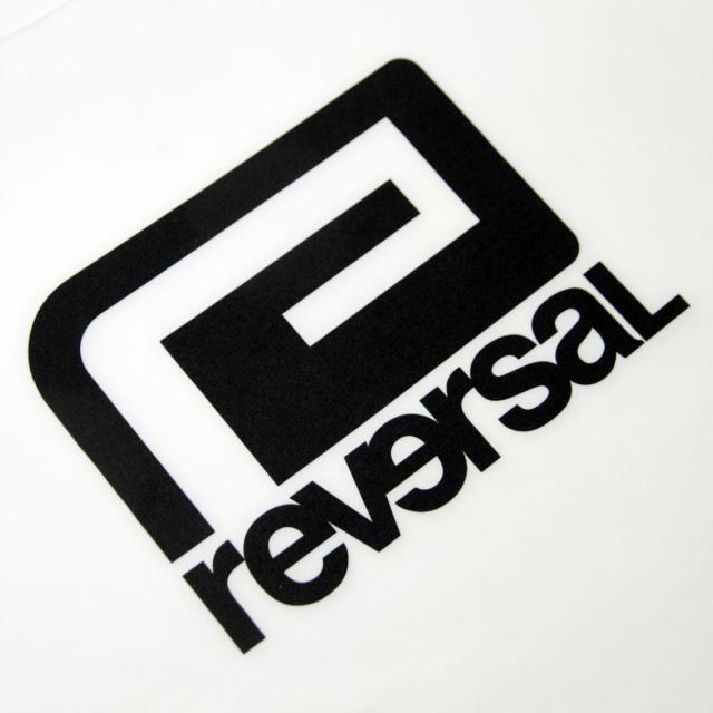 リバーサル メンズ ラッシュガード 正規販売店 REVERSAL 半袖 スポーツウェア ロゴ BASIC BIG MARK RASH GUARD rvbs055 WH WHITE