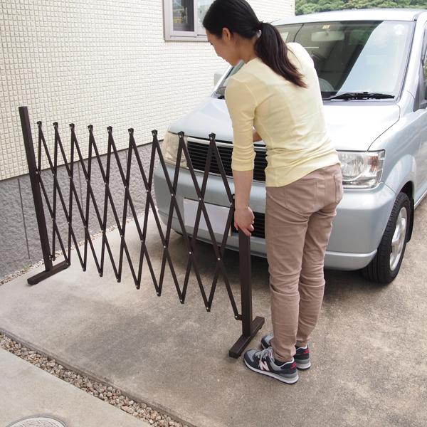 伸縮アルミフェンス フェンス 伸縮フェンス 駐車場 仕切り アルミフェンス エクステリア 送料無料 300円offクーポン進呈 の通販はau Pay マーケット 全品送料無料ゆとり生活研究所