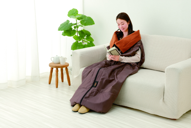 メイダイ more hot 暖暖あったか4WAYシュラフ 毛布 ブランケット 寝袋