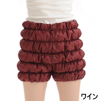 かぼちゃパンツCQ 岩盤浴で使われている天然鉱石を練り込んだオーラ繊維が、お尻・骨盤まわりをじんわり心地良く温めます。体温を閉じ込めて冷気をシャットアウトします。 かぼちゃパンツCQ 岩盤浴で使われている天然鉱石を練り込んだ