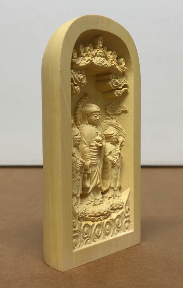 黄楊一杢彫り 阿弥陀三尊 仏像 東洋彫刻 彫刻 本黄楊 黄楊 ツゲ 柘植 天然木 阿弥陀如来 慈愛 観音菩薩 智慧 勢至菩薩 仏像彫刻 木彫り 一杢彫り グッズ 通販 人気_1