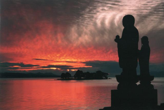 秋元隆良 奇跡の写真 感謝 開運 幸運 画像 写真 開運グッズ 開運フォト 開運写真 縁起物 お祝い事 事務所開き 誕生日 母の日 父の日 敬老の通販は 38,500円