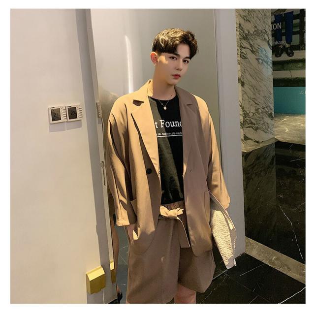 韓国 ファッション メンズ ワンランク上のおしゃれ用 メンズ ゆったり サマースーツ ハーフパンツ ショーツ 七分袖 テーラード セットアの通販はau Pay マーケット ビッグバンフェローズ