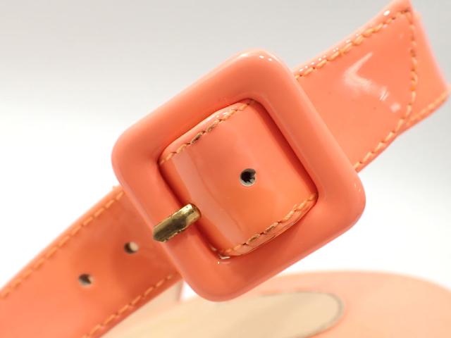 中古 クリスチャンルブタン サンダル レディース ウェッジソール パテントレザー オレンジ系 サイズ35 22.0cm コルク 古着 アパレルの通販は 中古 クリスチャンルブタン サンダル レディース ウェッジソール パテントレザー オレンジ系 サイズ35 22.0cm コルク 古着 アパレルの通販は