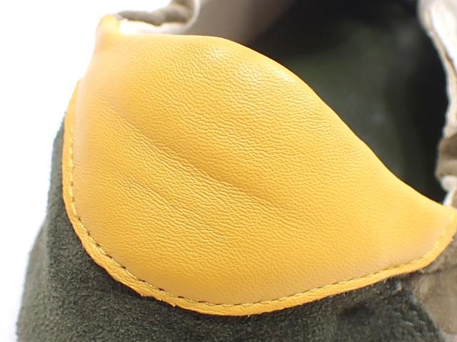 中古 トリーバーチ スニーカー レディース レザー カーキ系 緑色 24.5cm 7 1/2 ローカット 古着 アパレル