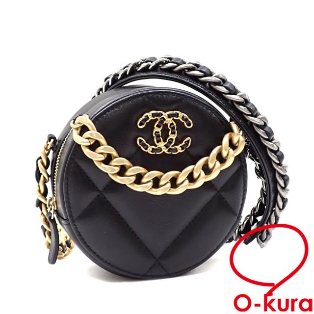 中古 シャネル ラウンド チェーンショルダーバッグ マトラッセ レディース ブラック 黒 ラムスキン 斜め掛け シャネル19の通販は 150,000円