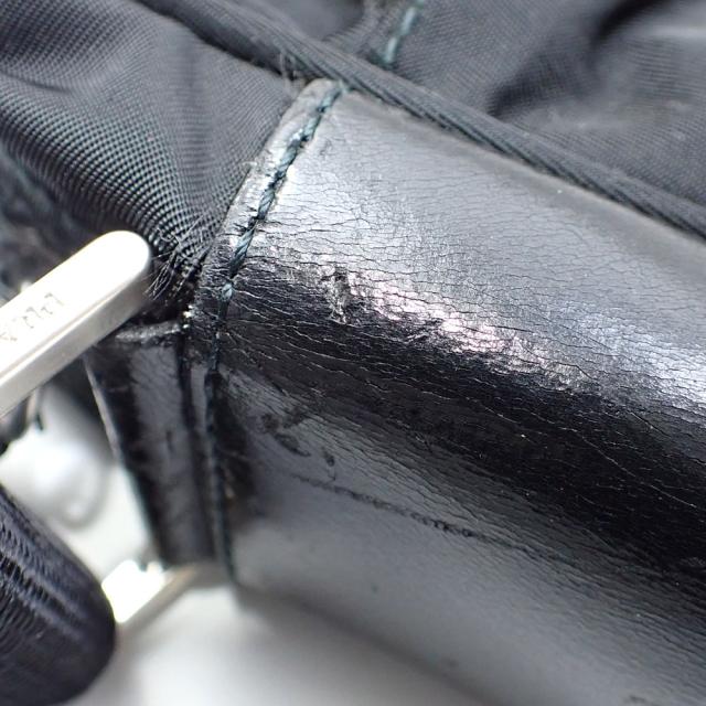 中古 プラダ ショルダーバッグ ブラック 黒 ナイロン 斜め掛け レディース メンズの通販は