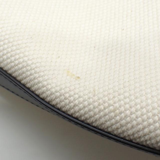 中古 セリーヌ トリオンフ トートバッグ レディース アイボリー