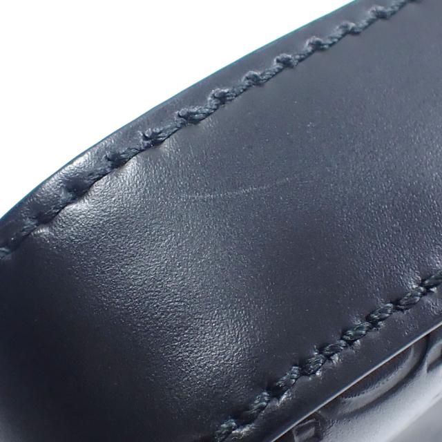 中古 グッチ ショルダーバッグ グッチシマ ブラック 黒 レザー 779865 革 肩掛け 斜め掛け レディース メンズ 男女兼用 アウトレット 中古 グッチ ショルダーバッグ グッチシマ ブラック 黒 レザー 779865