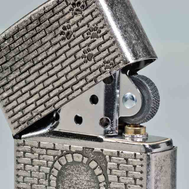 逆輸入 zippo 猫シリーズ ブロックに猫シルエット アンティーク調 その他