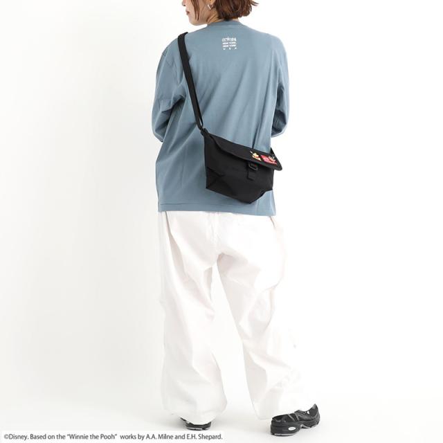 マンハッタンポーテージ くまのプーさん ディズニーコラボ メッセンジャーバッグ 斜めがけ Manhattan Portage NYLON MESSENGER BAG (XXS) FZP 500D CORDURA 25 / POOH MP1603FZP500PH25