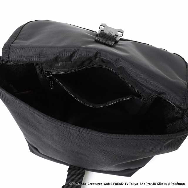 マンハッタンポーテージ ポケモン メッセンジャーバッグ 斜めがけ Manhattan Portage Nylon Messenger Bag Flap Zipper Pocket Pok?mon ピカチュウ MP1603FZPPIKACHU ショルダーバッグ レディース メンズの通販は