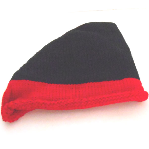 シンプル リブ 編み ニット帽 黒赤 三角 ニットキャップ レディース ブラック レッド F Bs16の通販はau Pay マーケット アクセサリーpripri