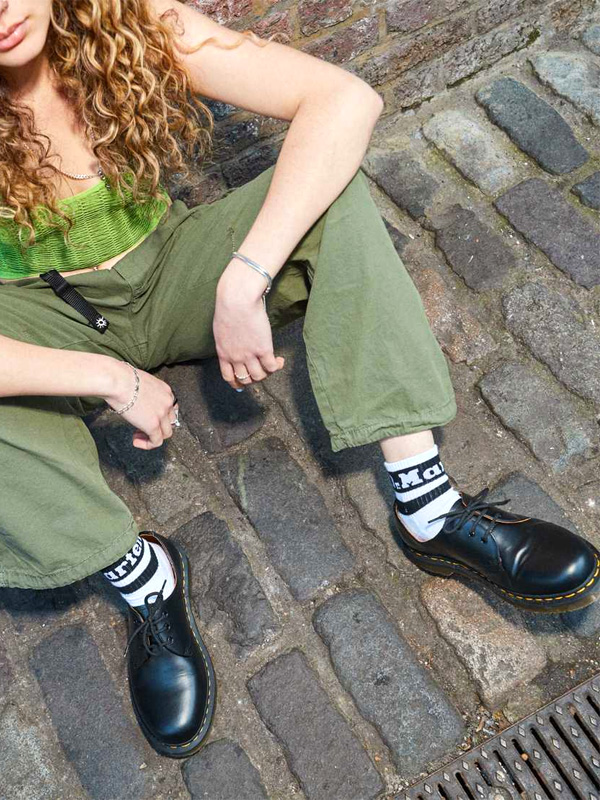 DR.MARTENS ドクターマーチン 3ホール 1461 シューズ 靴 革靴 メンズ レディース シンプル 定番 天然皮革 革 本革 レザー カジュアル 10085001 14345001 24757001