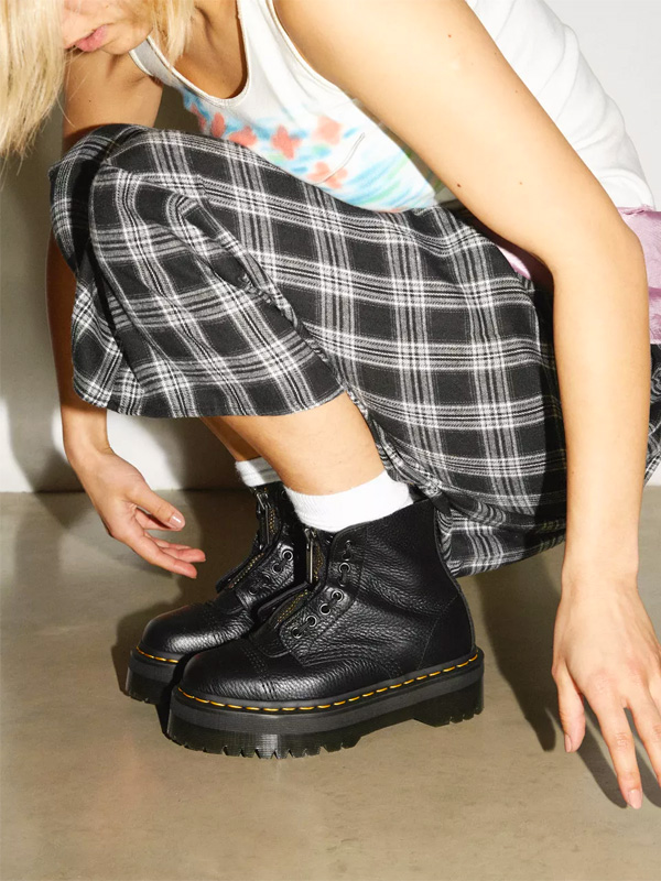 DR.MARTENS ドクターマーチン シンクレア 8ホール ジャングル ブーツ コンバットブーツ 厚底 メンズ レディース レザー カジュアル センタージップ 柔らか 22564001_1