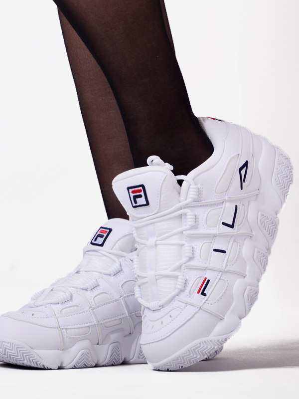 Fila フィラ スニーカー 厚底 レディース メンズ ユニセックス ダッドシューズ ダッドスニーカー Barricade Xt 97 W バリケード 白 ホワの通販はau Pay マーケット Rodeo Bros