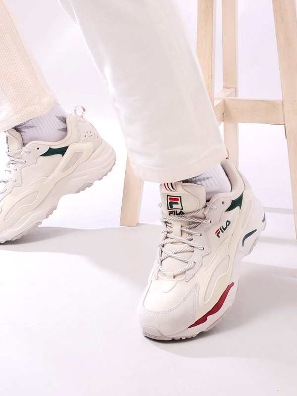 FILA フィラ スニーカー 厚底 メンズ レディース ユニセックス ダッド