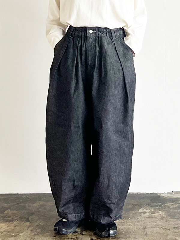 HARVESTY ハーベスティ ブラック デニム サーカスパンツ レディース メンズ ブランド タック ダーツ 綿 100% BLACK DENIM CIRCUS PANTS バルーン 日本製 A12410-19