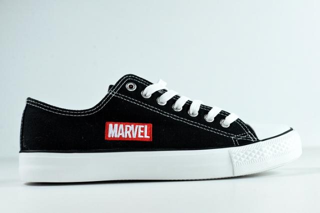 アベンジャーズ キャンバス スニーカー メンズ レディース ユニセックス 靴 マーベル Marvel ディズニー Y Ko 3010 ブラック 黒 の通販はau Pay マーケット 正規品アメカジ専門店 Hype