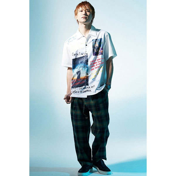 Zephyren ゼファレン PHOTO PRINT SHIRT S/S - FEAR NO ONE - WHITE Zephyren ゼファレン PHOTO PRINT SHIRT S/S - FEAR NO ONE - WHITEの