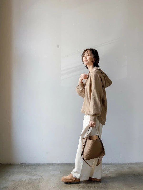 【即納】AGAWD アガウド　フーディートップス 2401-661438【AW】【2024秋冬】【2024AW】【入荷】