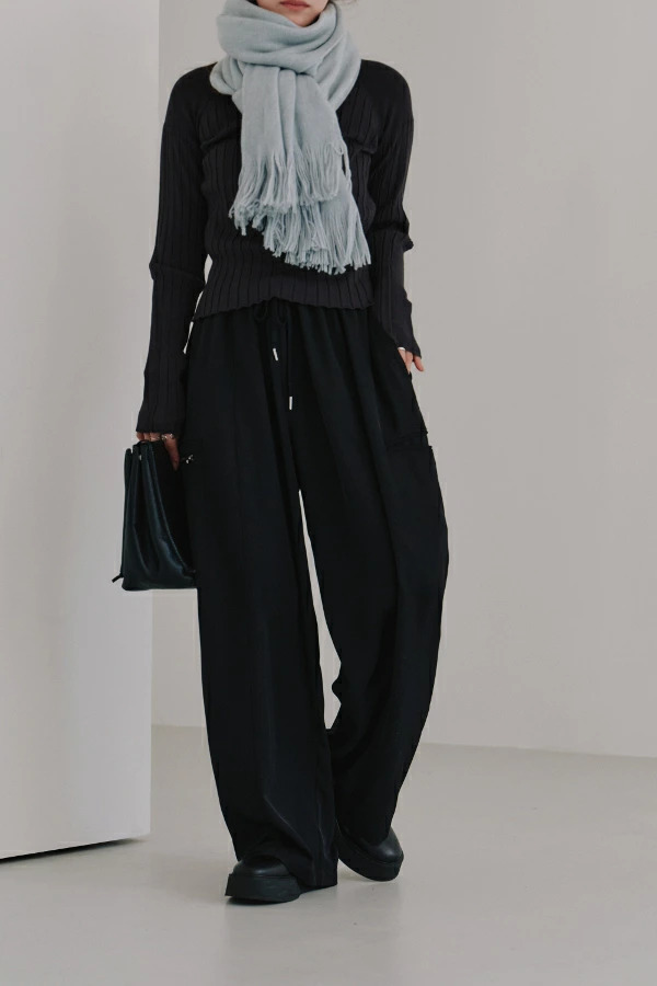 【即納】Hella ヘラ drawstring gloss pants ドローストリング グロス パンツ h253-32【2025】【AW】【2025夏秋】【2025AW】【入荷】 即納】Hella ヘラ drawstring gloss pants ドローストリング グロス