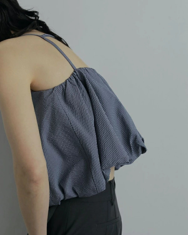 【即納】anuke アンヌーク anuke　Backopen Balloon Camisole バックオープルバルーンキャミソール 62520416 船曳ひろみ【2025】【AW】【2025夏秋】【2025AW】【入荷】 即納】anuke アンヌーク anuke Backopen Balloon Camisole バックオー